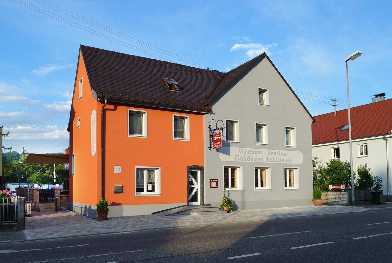 Goldener Schluessel Mit Gaestehaus Sina ネルトリンゲン エクステリア 写真